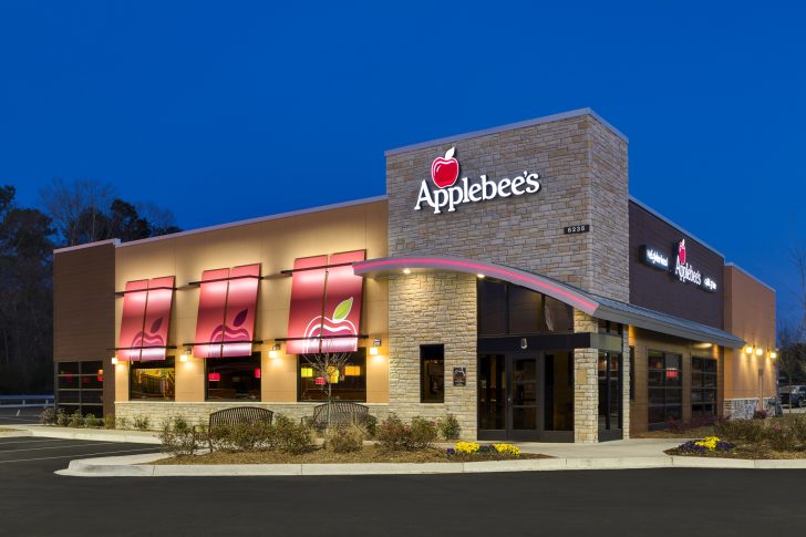 What time is half price appetizers at Applebee's?